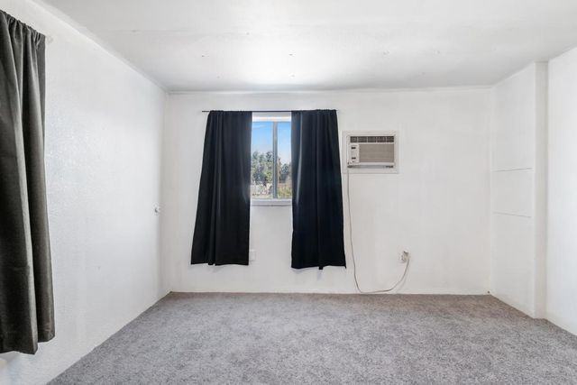 1270 Agate Avenue, Bullhead City, AZ 86442