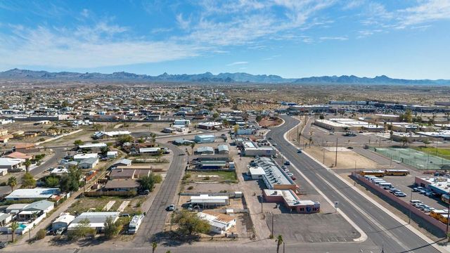 1270 Agate Avenue, Bullhead City, AZ 86442