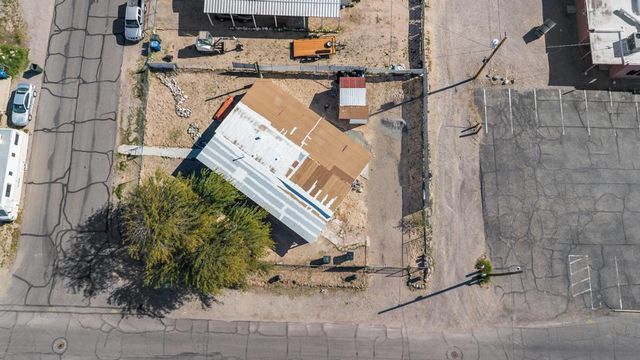 1270 Agate Avenue, Bullhead City, AZ 86442