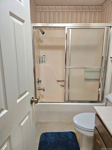 5 Minorca Way, Hot Springs Village, AR 71909