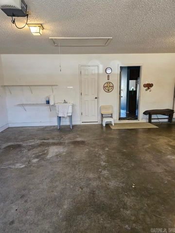 5 Minorca Way, Hot Springs Village, AR 71909