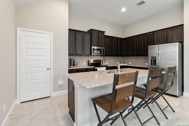 1388 Kamryn, New Braunfels, TX 78130