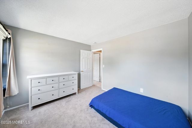 1072 Lake Placid Drive, Toms River, NJ 08753