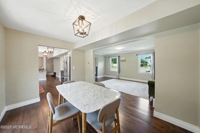 1072 Lake Placid Drive, Toms River, NJ 08753