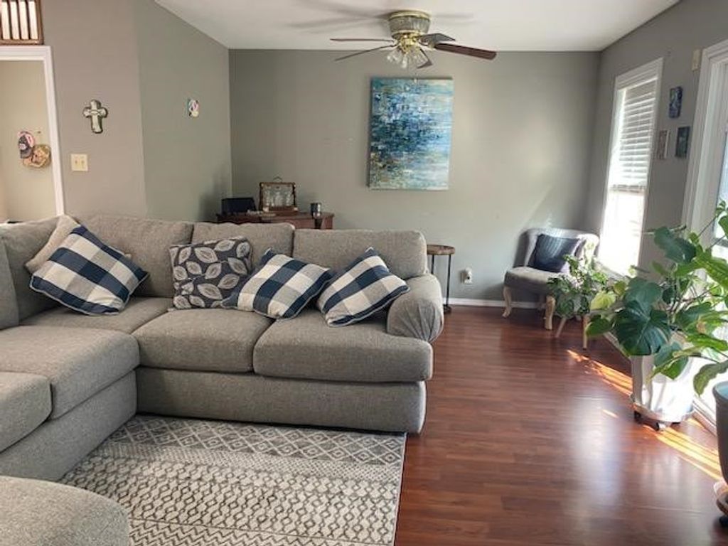 297 Sherwood Dr, Rockport, TX 78382 — photo 4