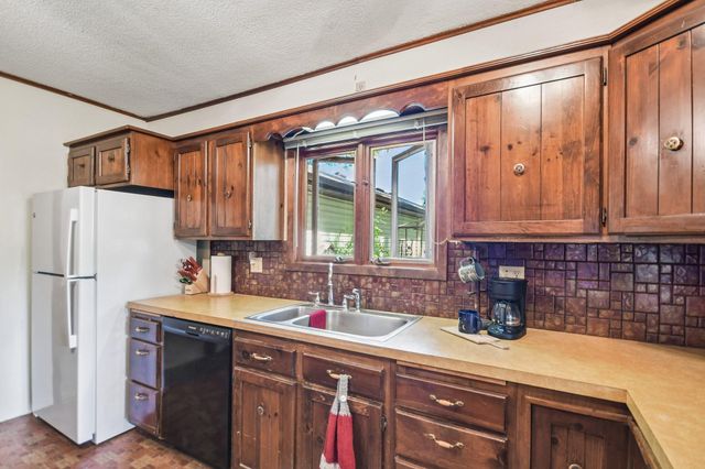 1824 9th Street, White Bear Lake, MN 55110