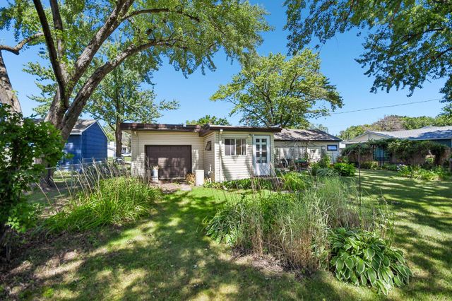 1824 9th Street, White Bear Lake, MN 55110