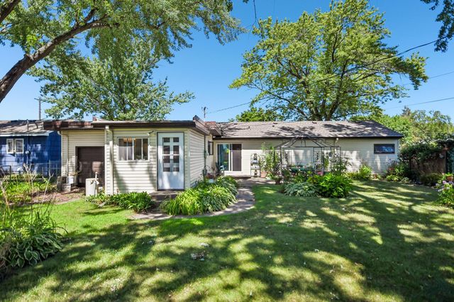 1824 9th Street, White Bear Lake, MN 55110