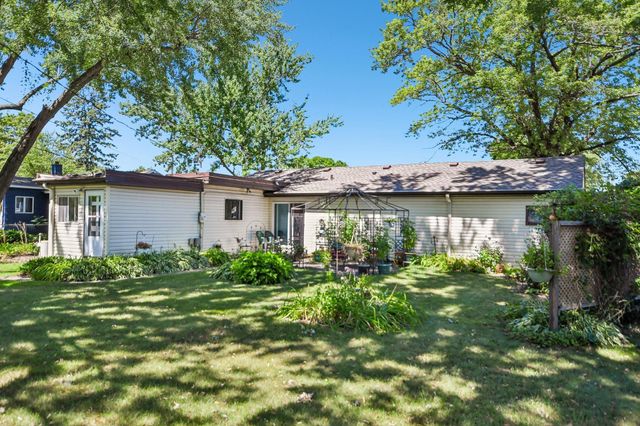 1824 9th Street, White Bear Lake, MN 55110