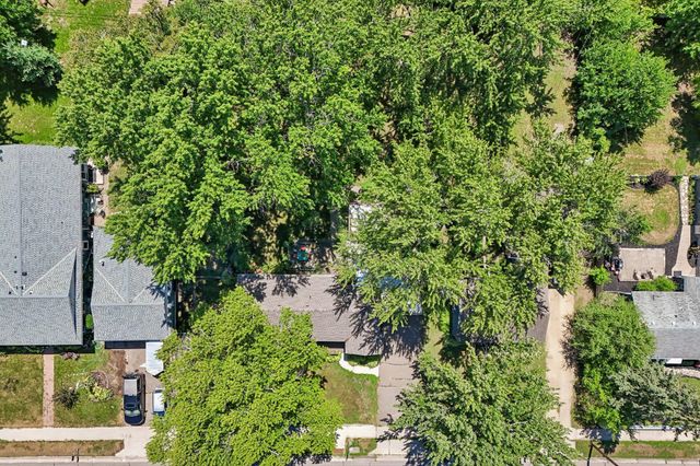 1824 9th Street, White Bear Lake, MN 55110