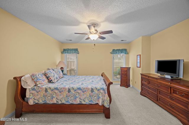 2015 Quail Ridge Road F, Greenville, NC 27858