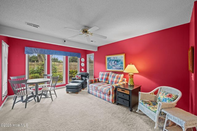 2015 Quail Ridge Road F, Greenville, NC 27858