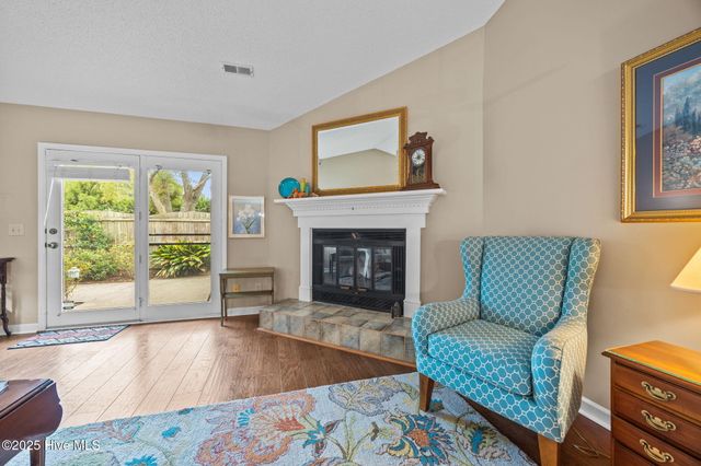 2015 Quail Ridge Road F, Greenville, NC 27858