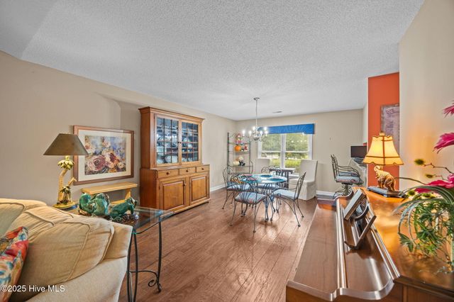 2015 Quail Ridge Road F, Greenville, NC 27858