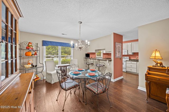 2015 Quail Ridge Road F, Greenville, NC 27858