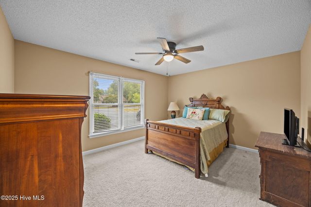 2015 Quail Ridge Road F, Greenville, NC 27858