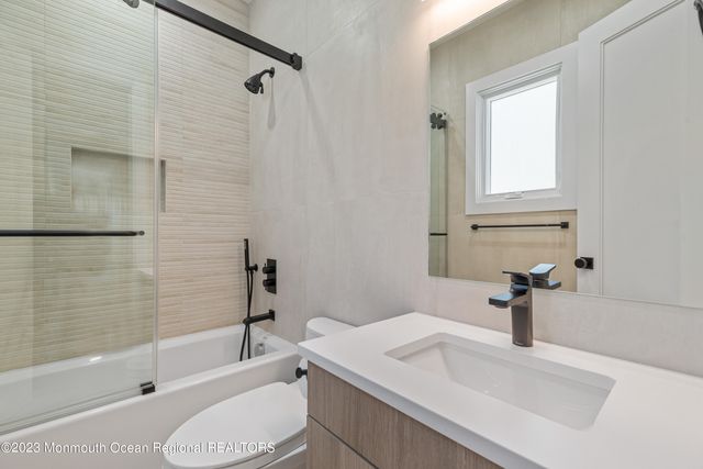 929 Van Court Avenue, Long Branch, NJ 07740