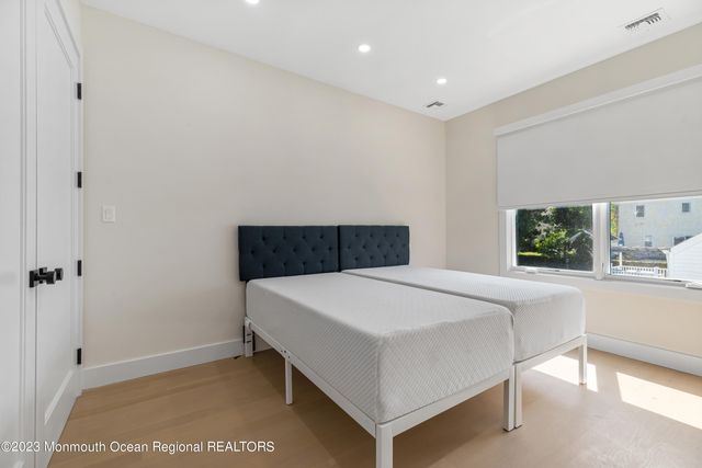 929 Van Court Avenue, Long Branch, NJ 07740
