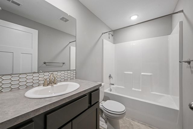 10567 W Sondra Ct, Maize, KS 67101