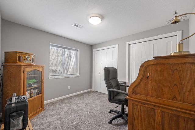 10567 W Sondra Ct, Maize, KS 67101
