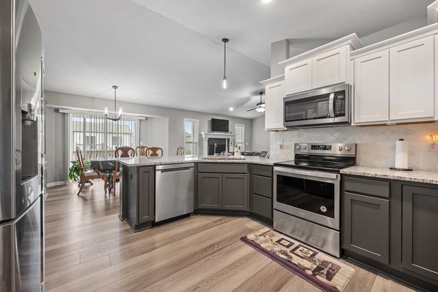 10567 W Sondra Ct, Maize, KS 67101