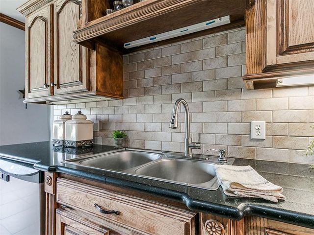 4028 SE 86th Place, Oklahoma City, OK 73135