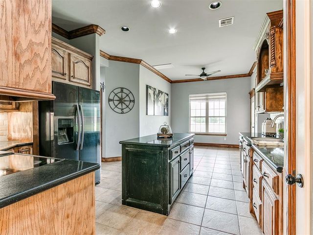 4028 SE 86th Place, Oklahoma City, OK 73135