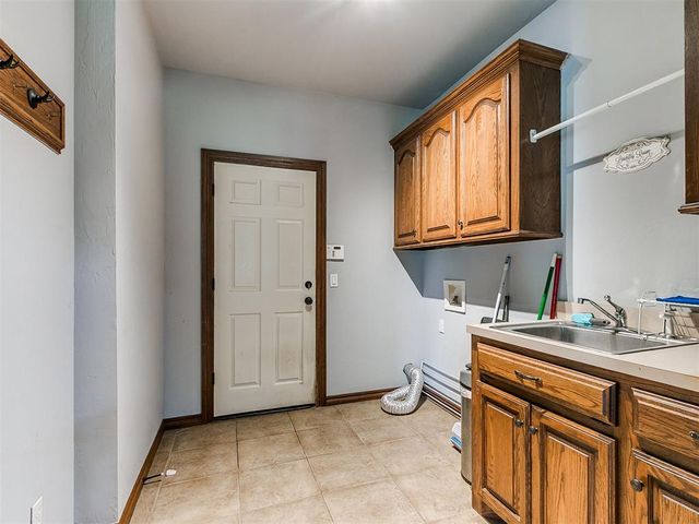 4028 SE 86th Place, Oklahoma City, OK 73135