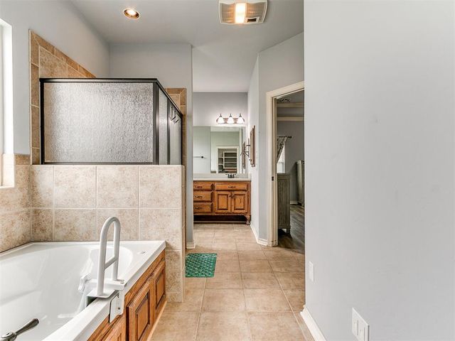 4028 SE 86th Place, Oklahoma City, OK 73135
