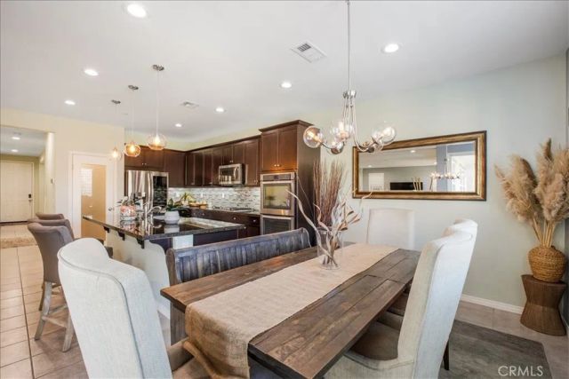 27323 Ardella Place, Saugus, CA 91350