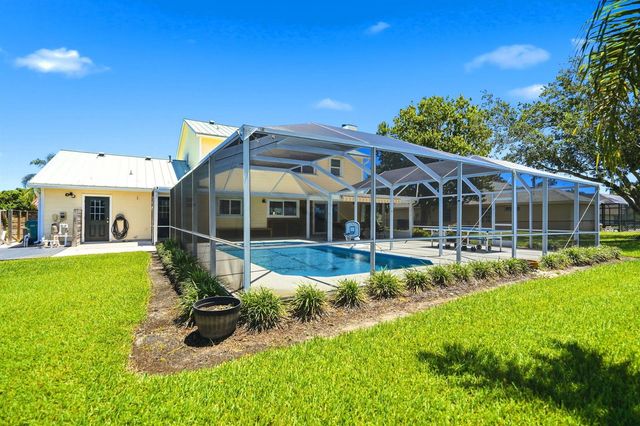 1401 Mallard Court, Fort Pierce, FL 34982