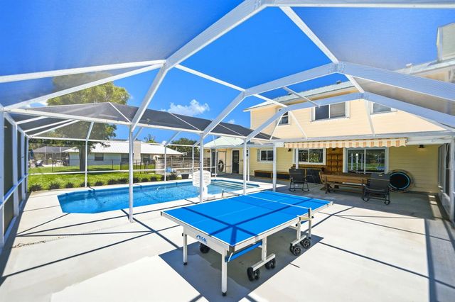 1401 Mallard Court, Fort Pierce, FL 34982