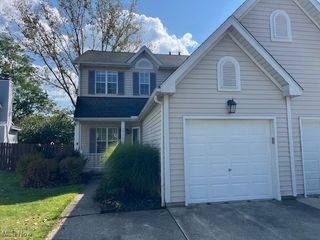 23155 Wainwright Terrace, Olmsted Falls, OH 44138