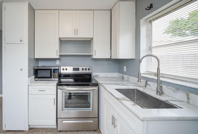 6538 42ND AVENUE N 7, St Petersburg, FL 33709