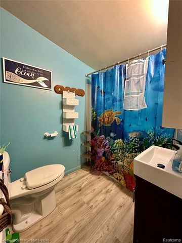 975 Boshaw Drive, Attica, MI 48412