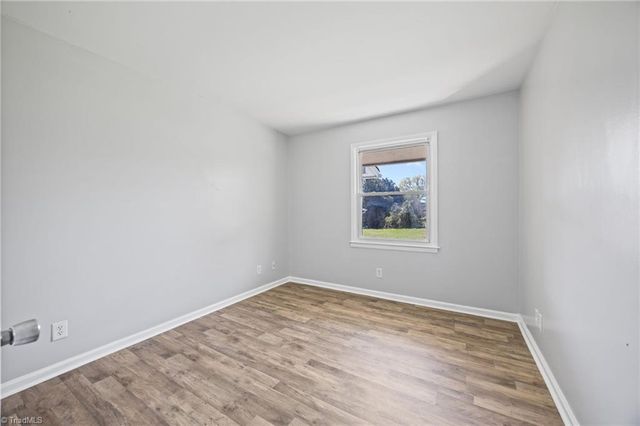 2817 N OHenry Boulevard G, Greensboro, NC 27405