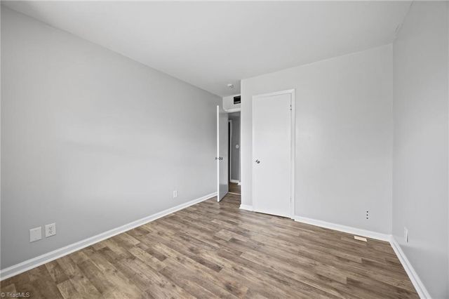 2817 N OHenry Boulevard G, Greensboro, NC 27405