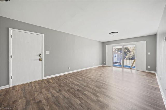 2817 N OHenry Boulevard G, Greensboro, NC 27405