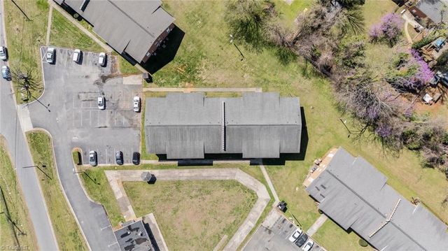 2817 N OHenry Boulevard G, Greensboro, NC 27405