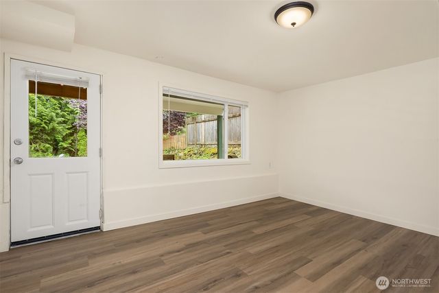 16110 Evanston Avenue N, Shoreline, WA 98133