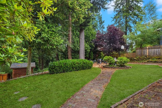 16110 Evanston Avenue N, Shoreline, WA 98133