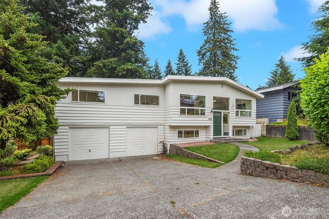16110 Evanston Avenue N, Shoreline, WA 98133