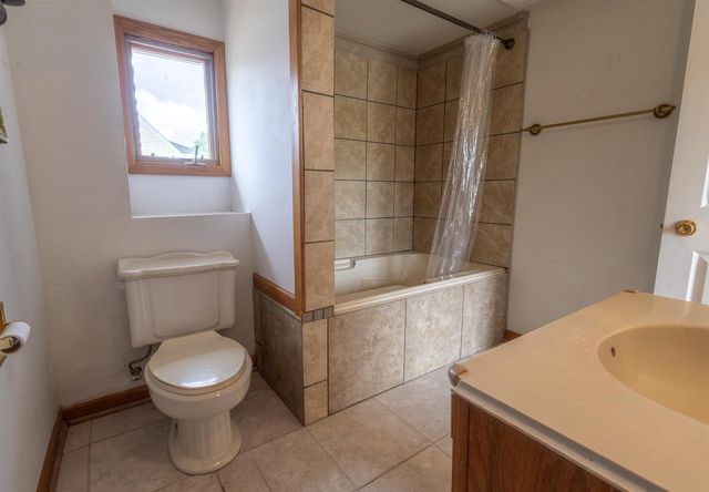 103 Union Street, Janesville, WI 53548