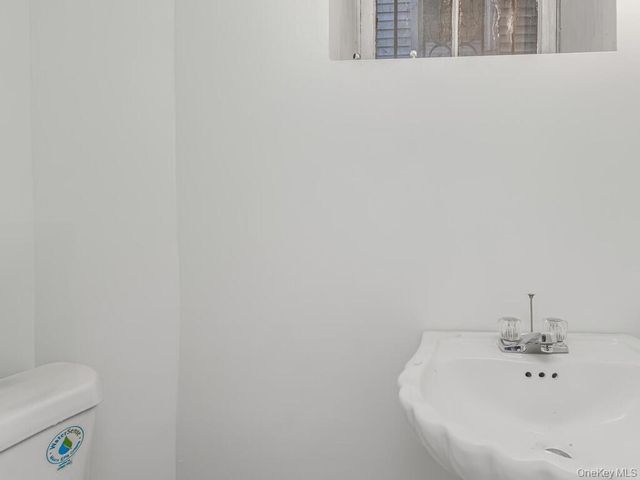 332 Tecumseh Avenue, Mount Vernon, NY 10553