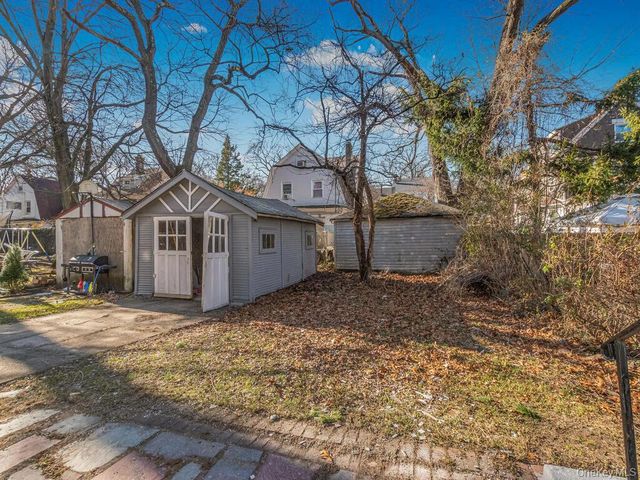 332 Tecumseh Avenue, Mount Vernon, NY 10553