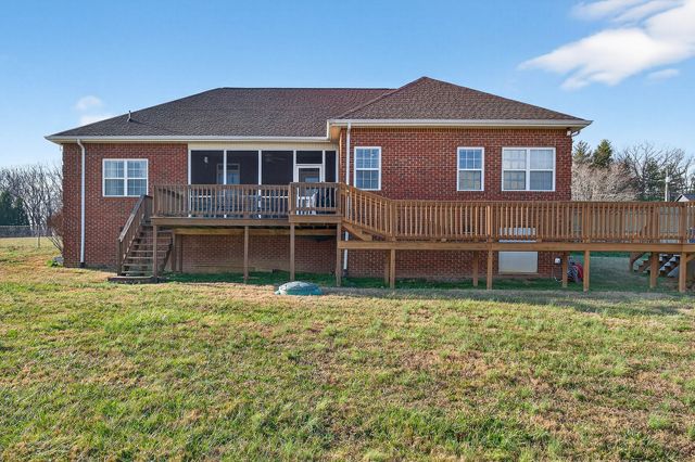 576 Courtney Ann Dr, Mcminnville, TN 37110