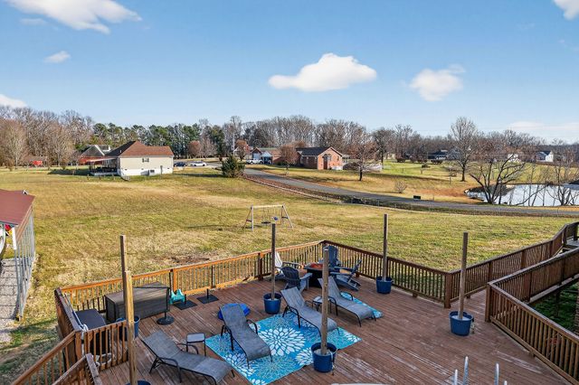 576 Courtney Ann Dr, Mcminnville, TN 37110