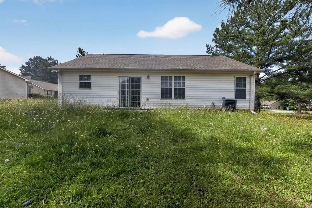 607 Basil Court, Spartanburg, SC 29301