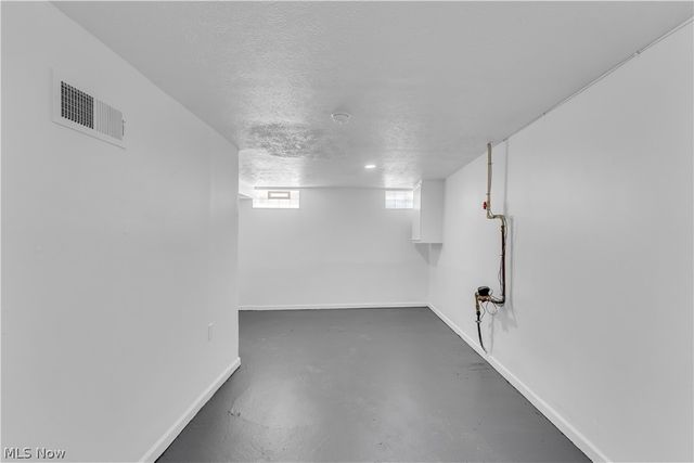 15803 Delrey Avenue, Cleveland, OH 44128