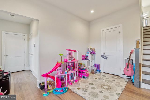 20061 OLD LINE TER, Ashburn, VA 20147